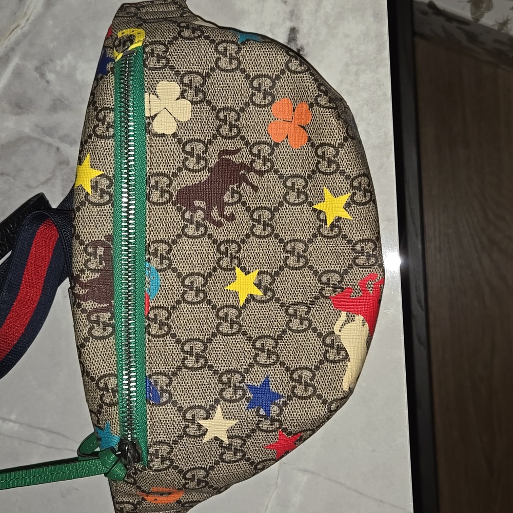 Kids authentic Gucci bum bag